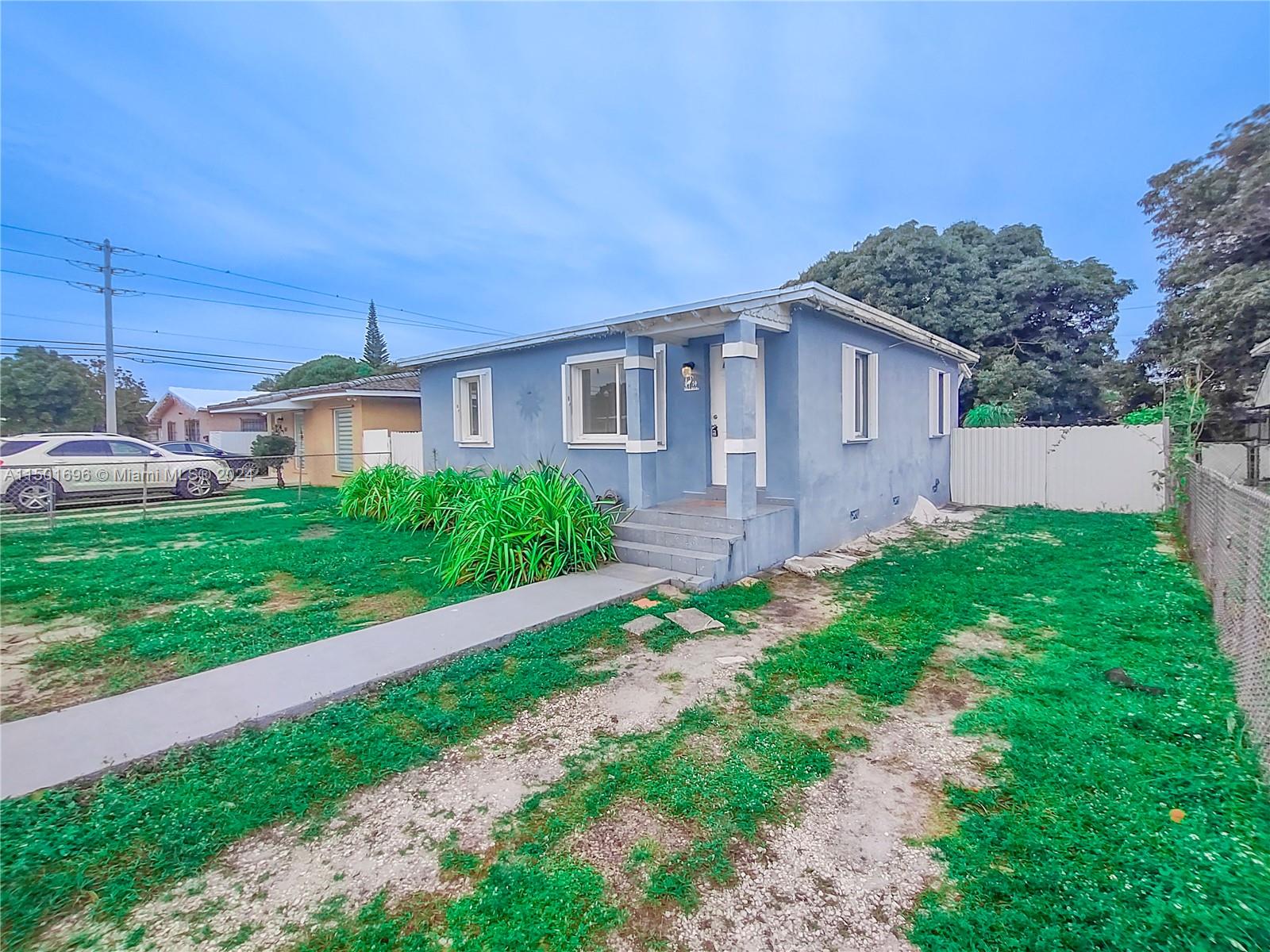 TOWN OF HIALEAH 1 ADDN AM - Residential Lease