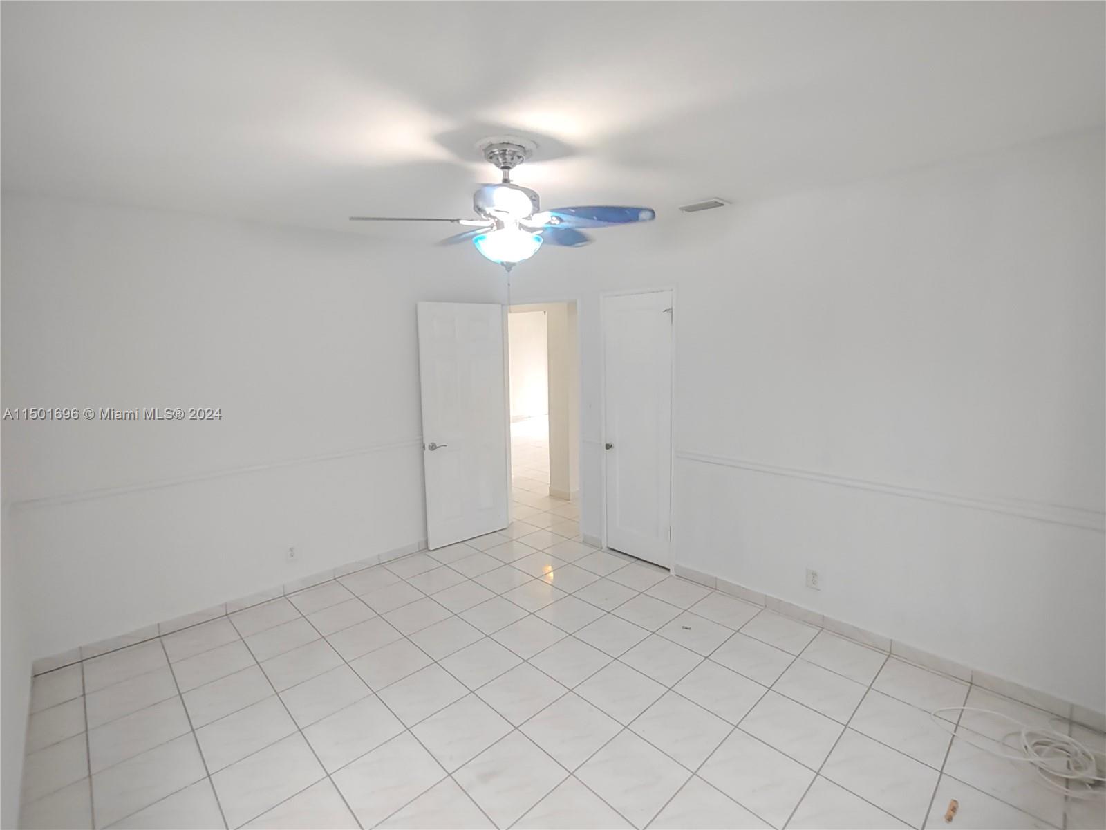 TOWN OF HIALEAH 1 ADDN AM - Residential Lease