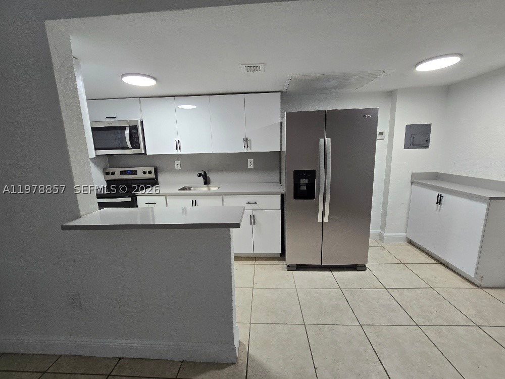VILLAS OF WEST BIRD CONDO - Residential