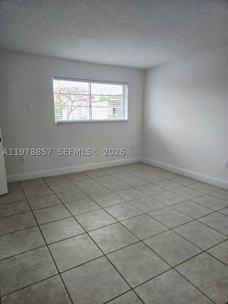 VILLAS OF WEST BIRD CONDO - Residential