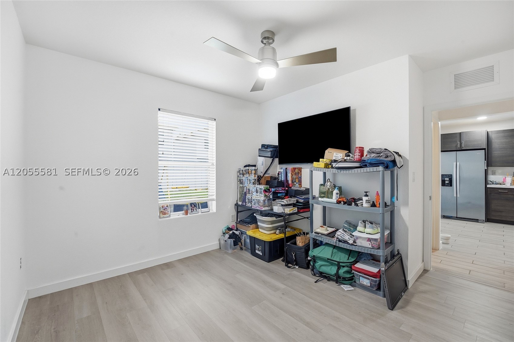 ROYAL HOMES WEST - Residential
