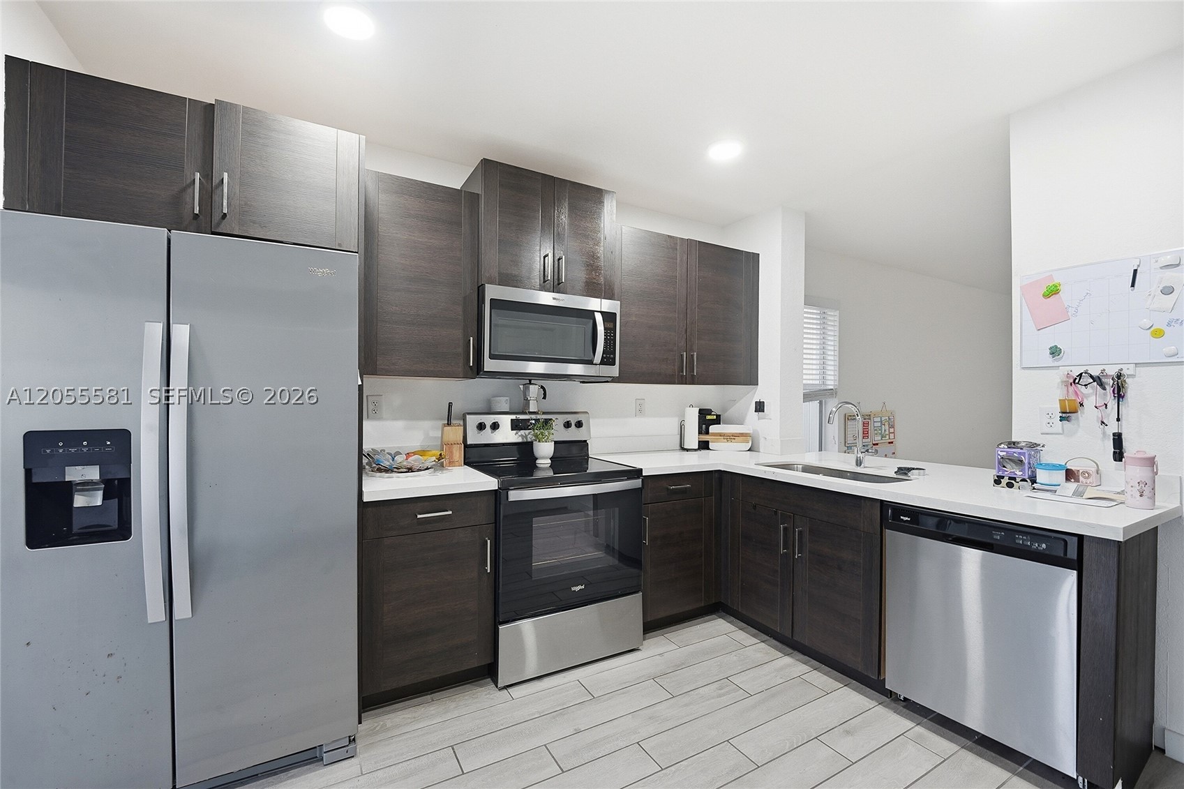 ROYAL HOMES WEST - Residential