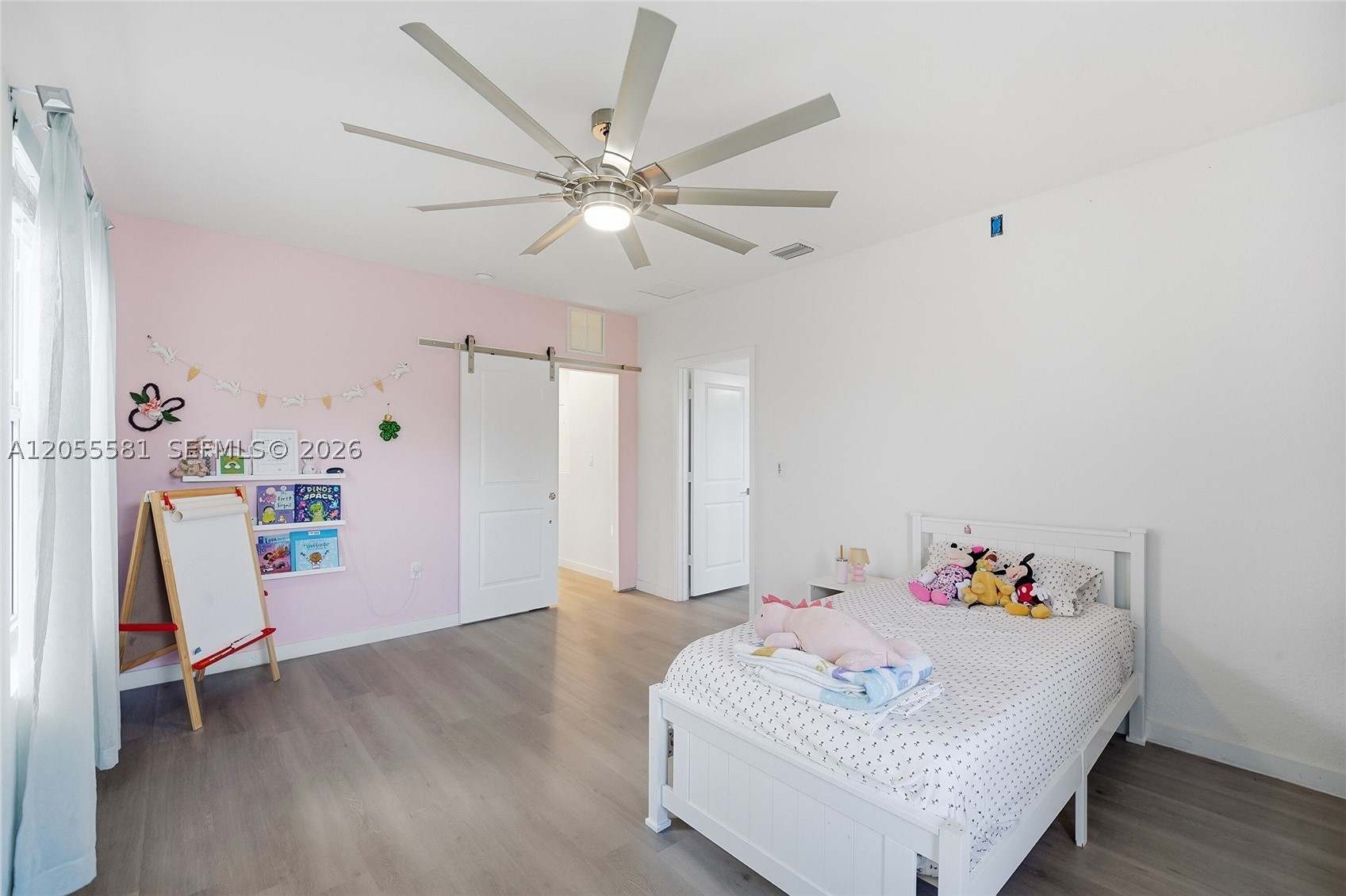ROYAL HOMES WEST - Residential