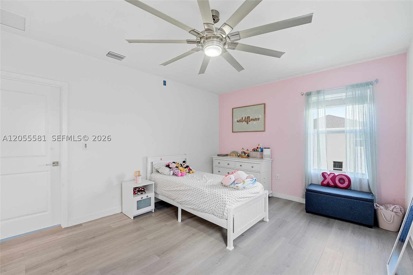 ROYAL HOMES WEST - Residential