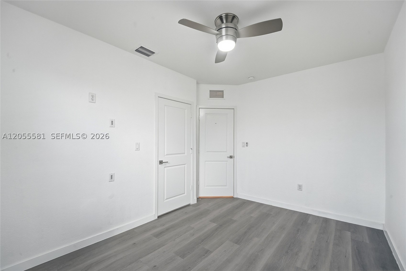 ROYAL HOMES WEST - Residential