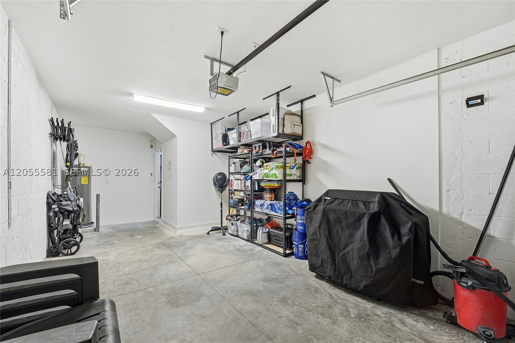 ROYAL HOMES WEST - Residential