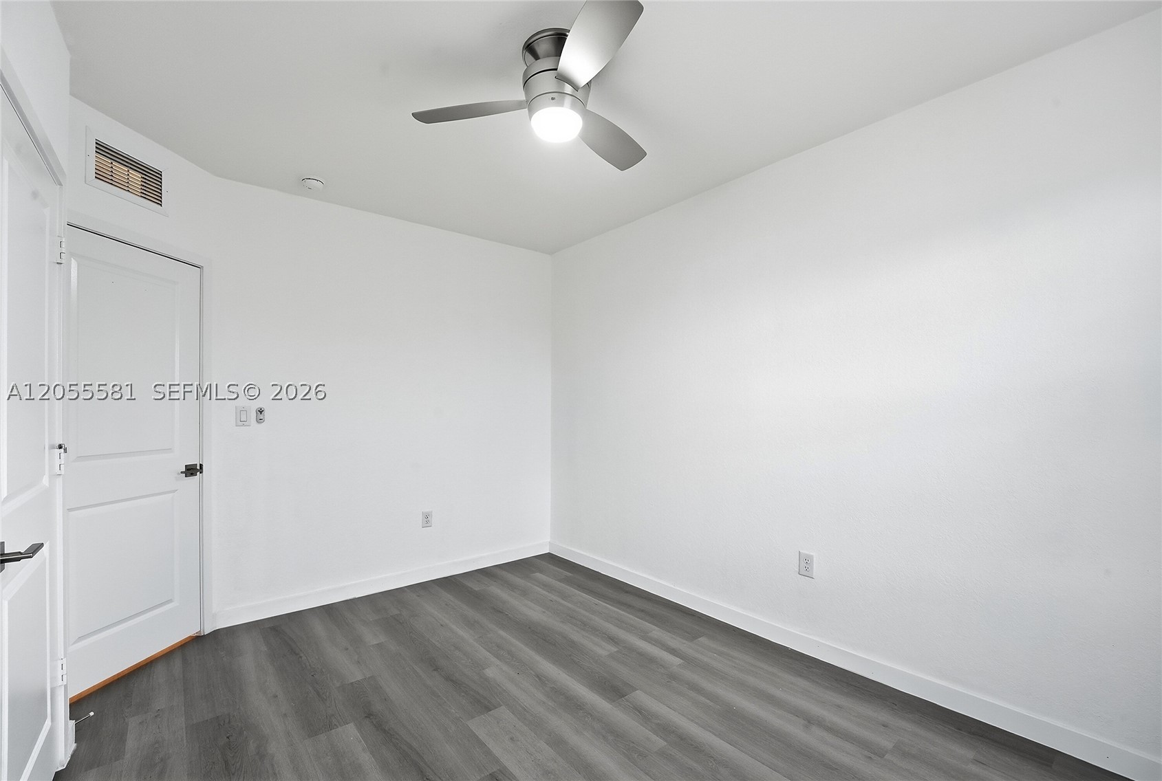 ROYAL HOMES WEST - Residential