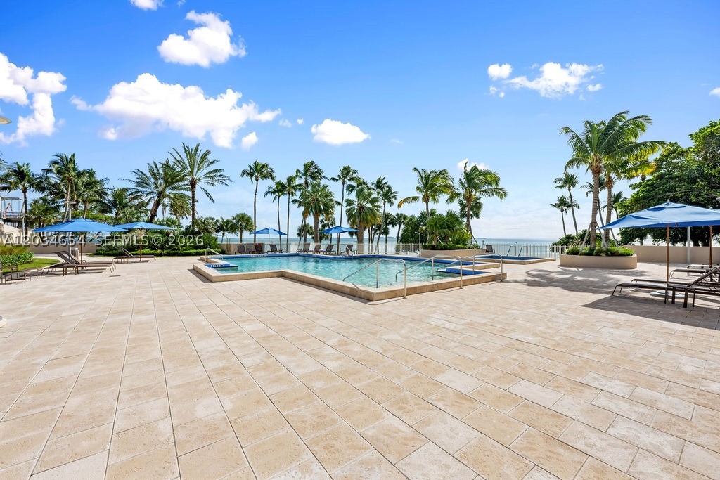 GROVE ISLE CONDO - Residential Lease