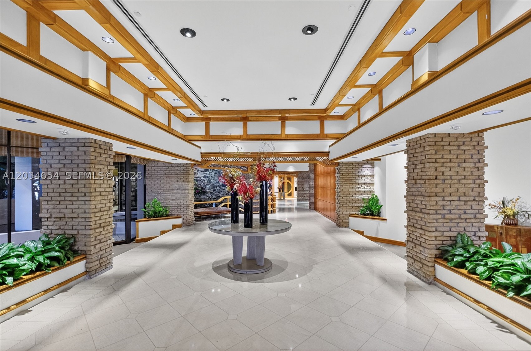 GROVE ISLE CONDO - Residential Lease