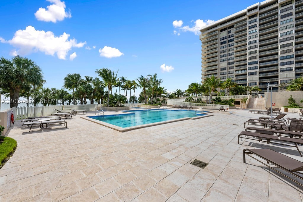 GROVE ISLE CONDO - Residential Lease