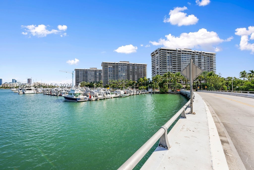 GROVE ISLE CONDO - Residential Lease
