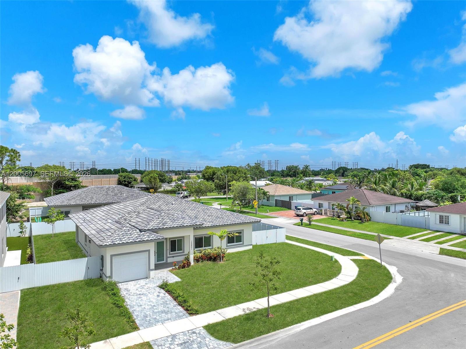 DIXIE HEIGHTS - Residential