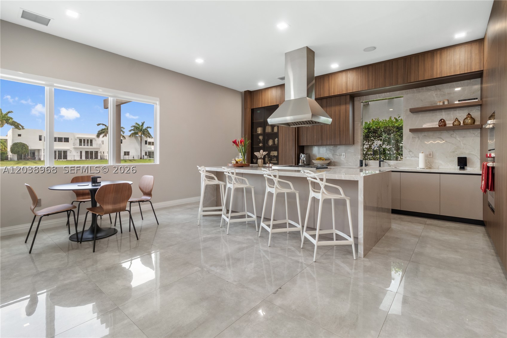DORAL COMMONS RESIDENTIAL - Residential