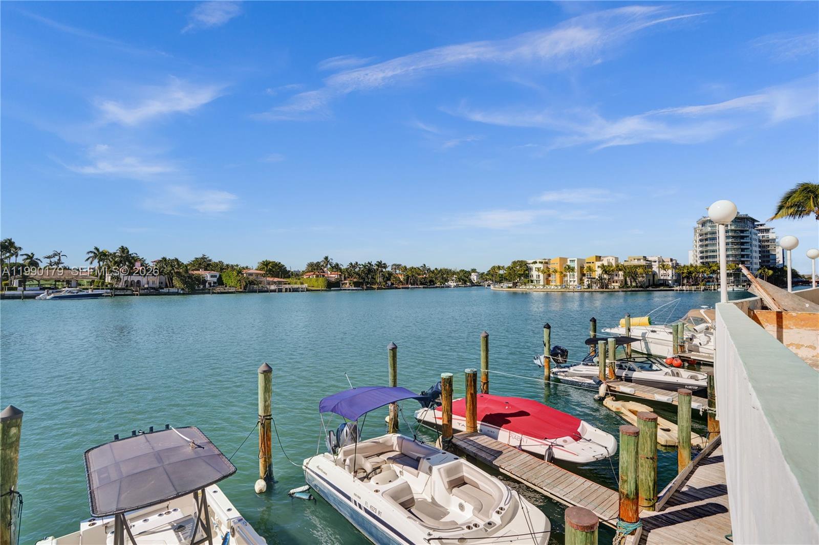 5838 CONDOMINIUM - Residential