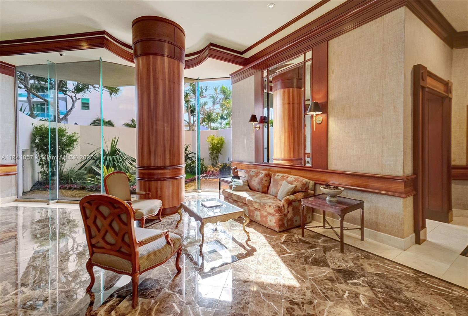 THE LANDMARK CONDO - Residential