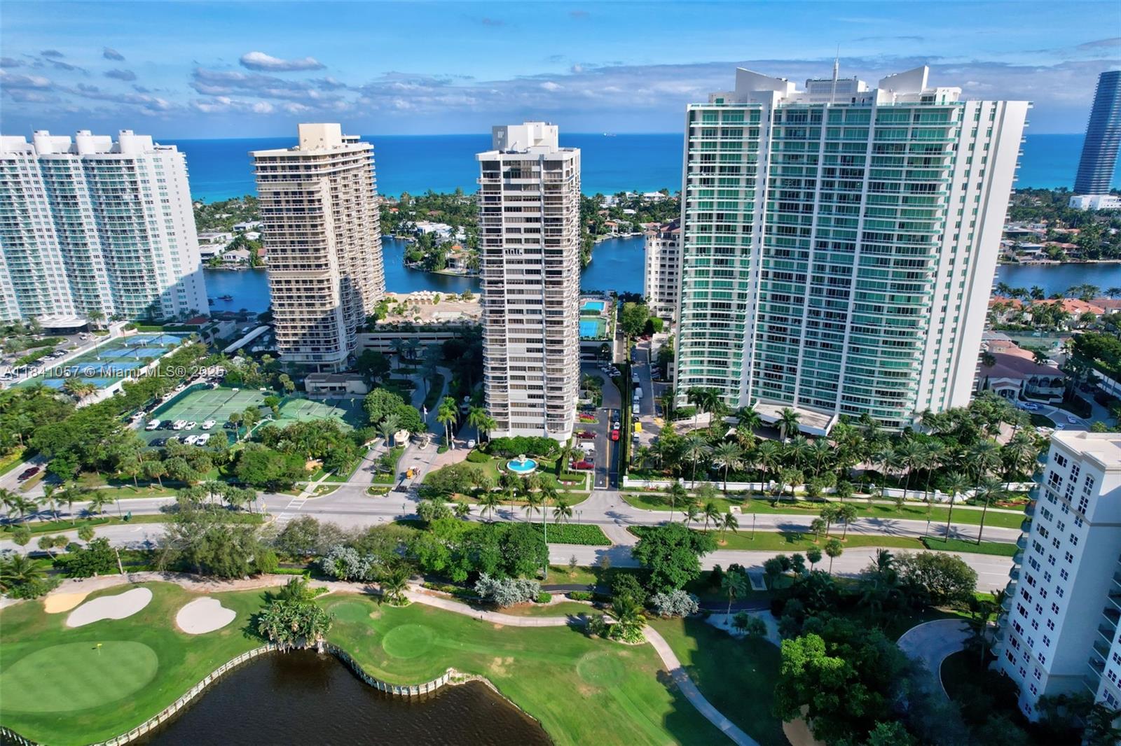 THE LANDMARK CONDO - Residential