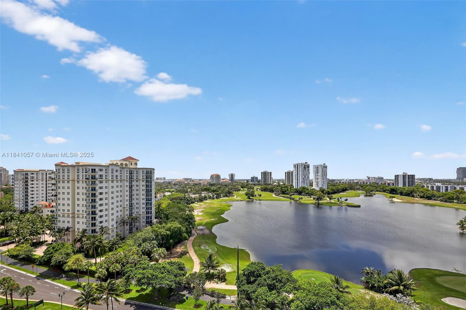 THE LANDMARK CONDO - Residential