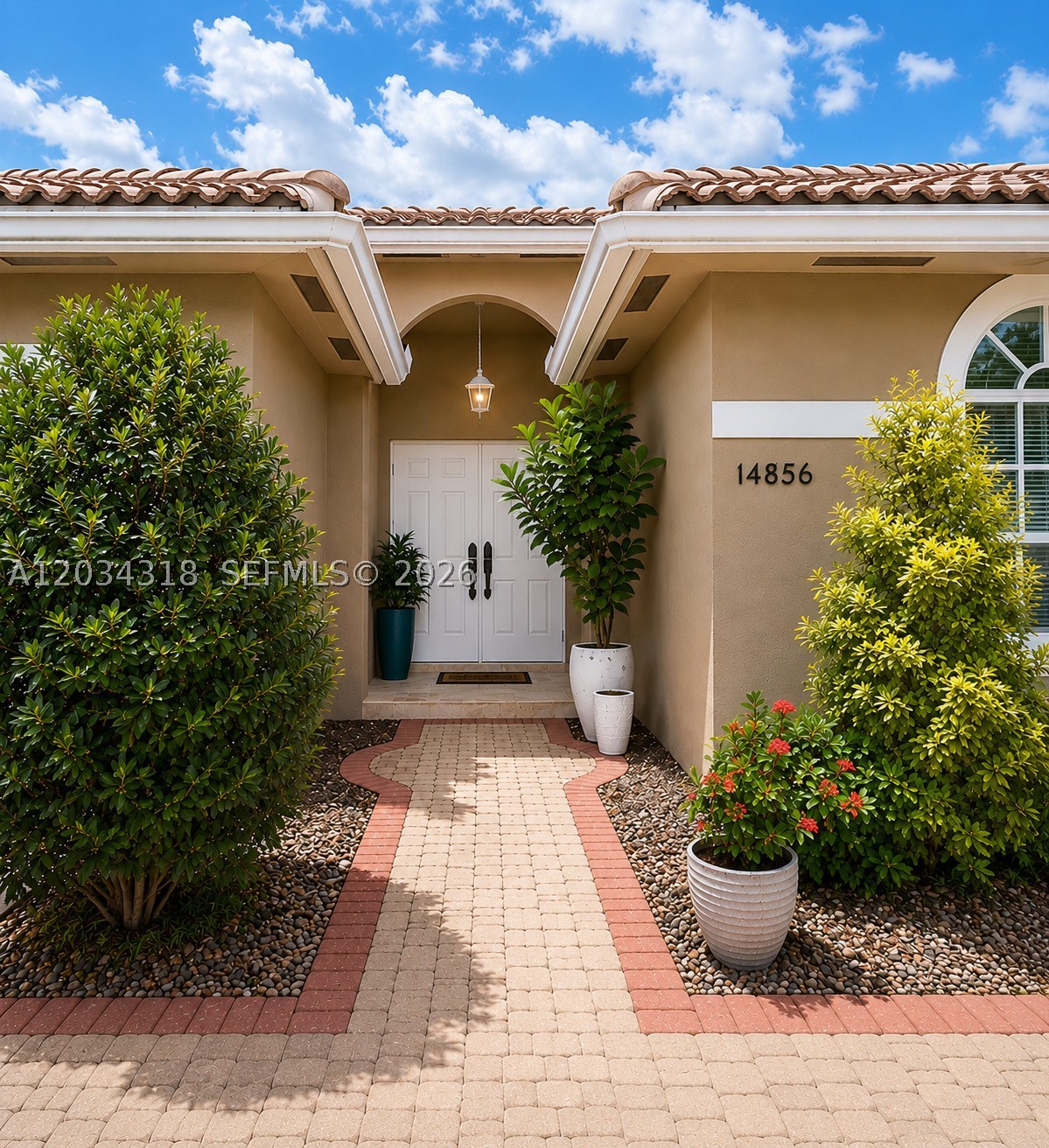 KENDALL FAMILY ESTATES PH - Residential
