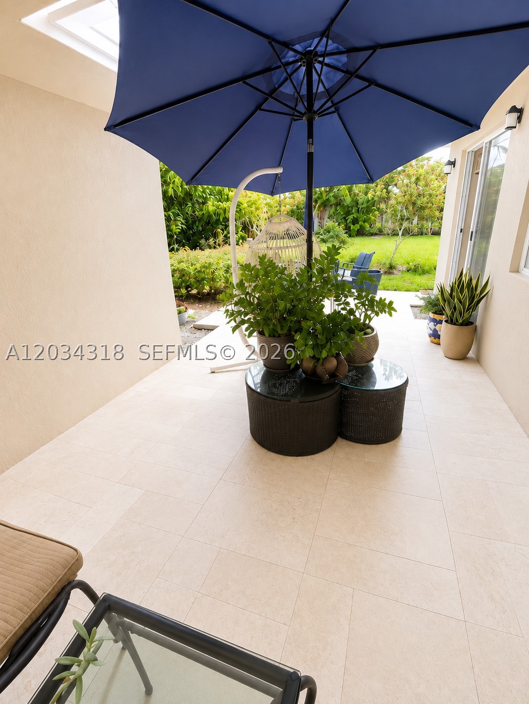 KENDALL FAMILY ESTATES PH - Residential