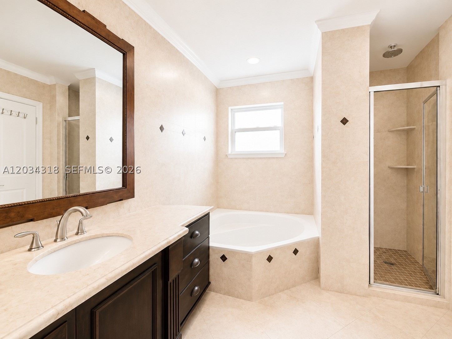 KENDALL FAMILY ESTATES PH - Residential