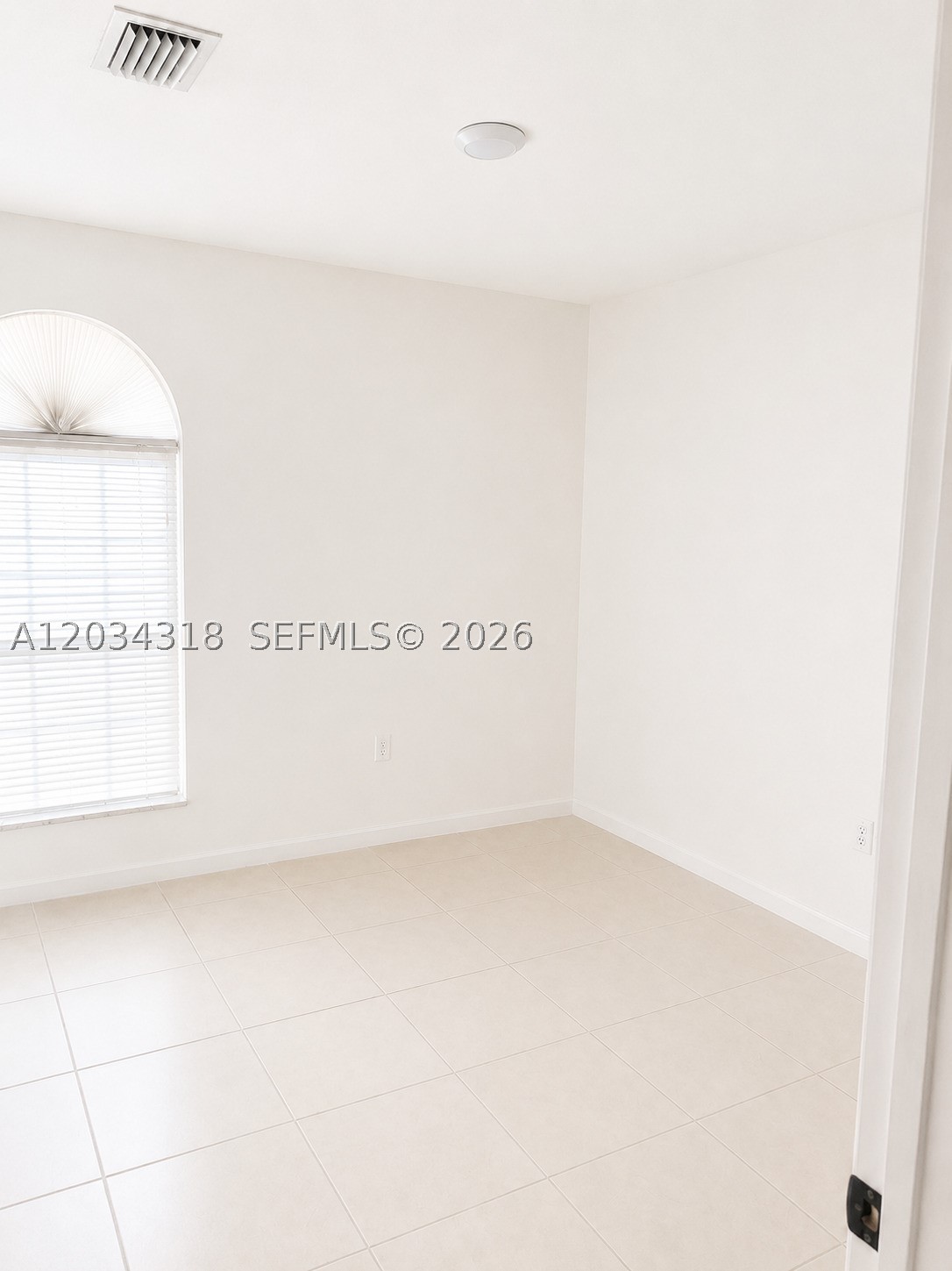 KENDALL FAMILY ESTATES PH - Residential