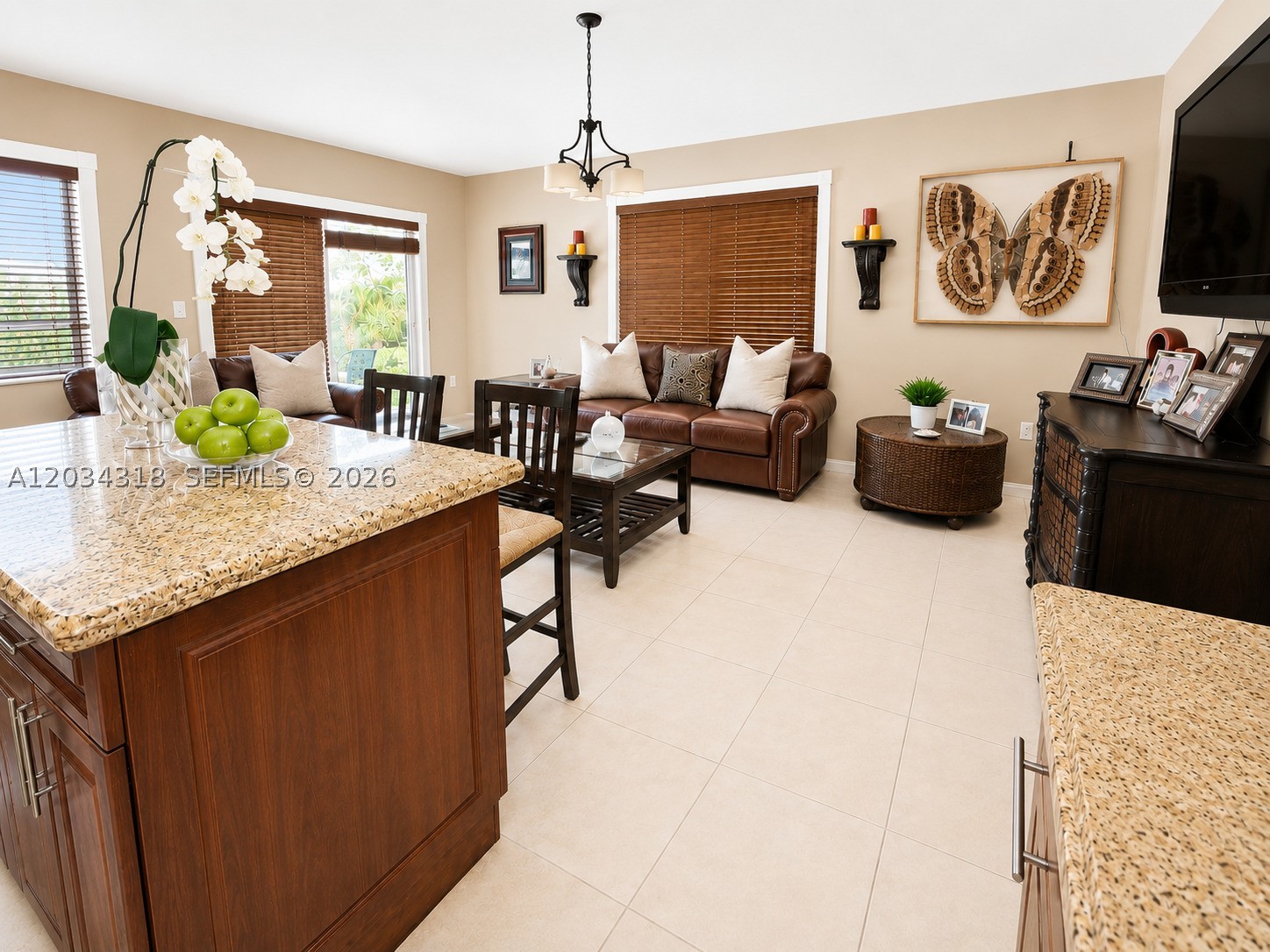 KENDALL FAMILY ESTATES PH - Residential