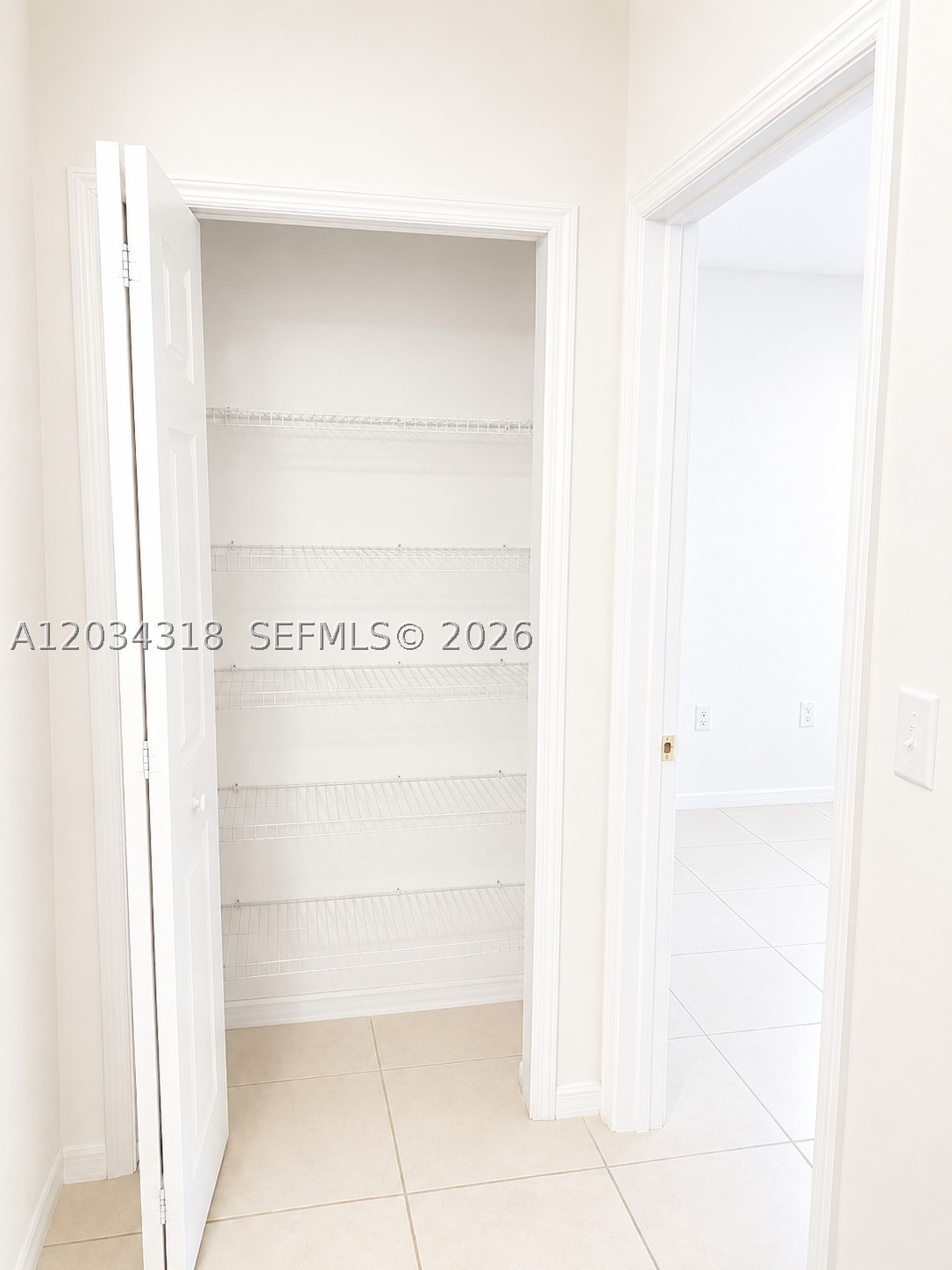 KENDALL FAMILY ESTATES PH - Residential
