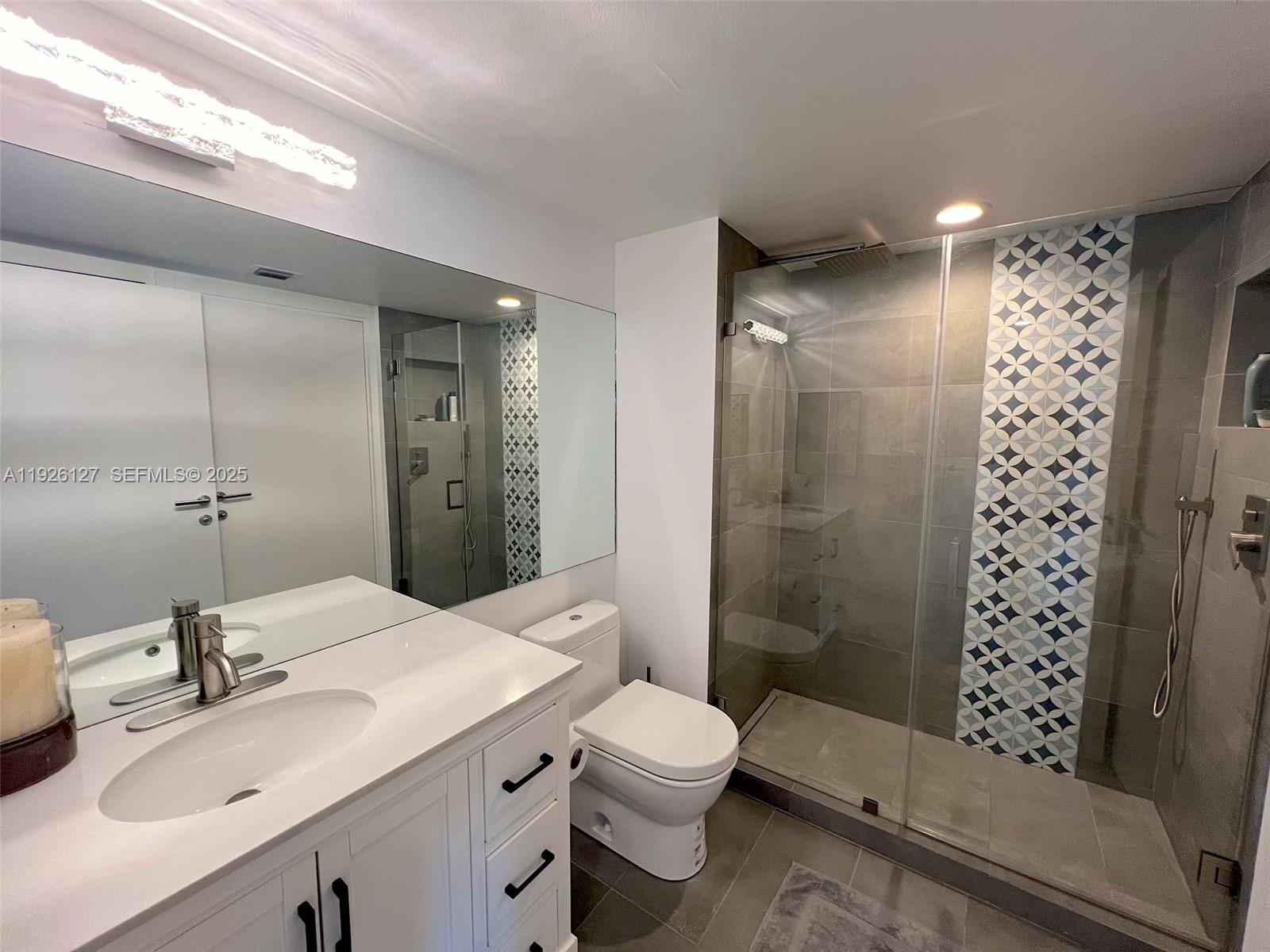 THE FLORIDIAN CONDO - Residential
