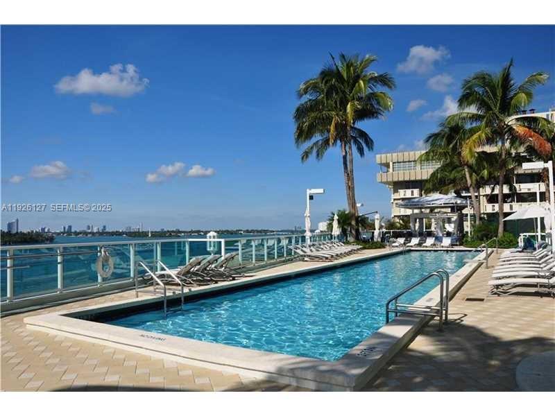 THE FLORIDIAN CONDO - Residential
