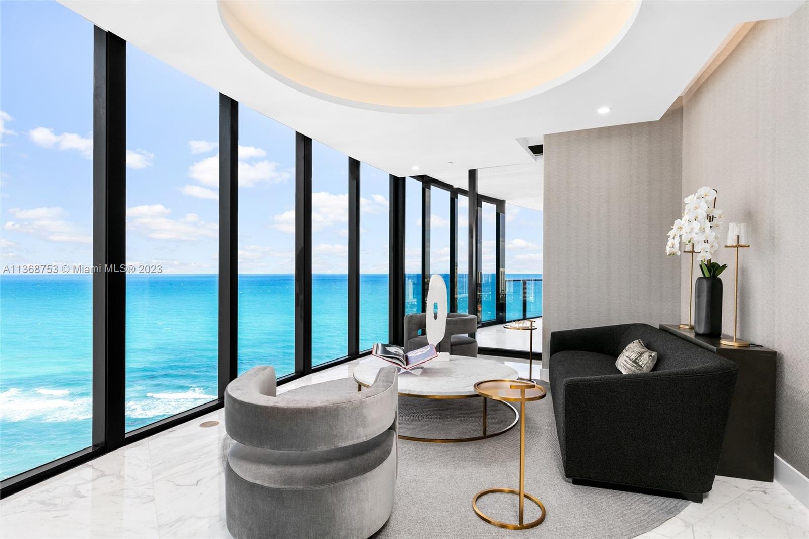 18555 COLLINS AVENUE COND - Residential
