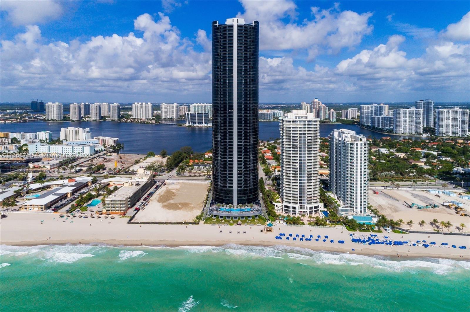 18555 COLLINS AVENUE COND - Residential