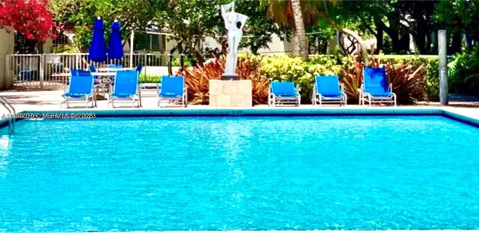 Live HOA-Free for 3 Months! SELLER will include a Seller's contribution to cover the first 3 months of HOA FEES. Explore this charming and light-filled apartment with two bedrooms and two bathrooms, situated on the sixth story in the center of Downtown Miami. This apartment offers the ideal balance of city living and cozy comfort, with lots of natural light and a warm, welcoming ambiance. This property offers unparalleled convenience for travel and sightseeing, as it is only a short distance from Miami's Central Train Station. A fully furnished gym, tennis courts, and a swimming pool are just a few of the building's outstanding features that make it perfect for a lively, active lifestyle. You'll have quick access to dining, shopping, entertainment, and waterfront views just a short distance from the stunning Miami Bay. Don't pass up this fantastic chance to reside in one of Miami's most desirable neighborhoods. The unit has a brand new HOV a/c