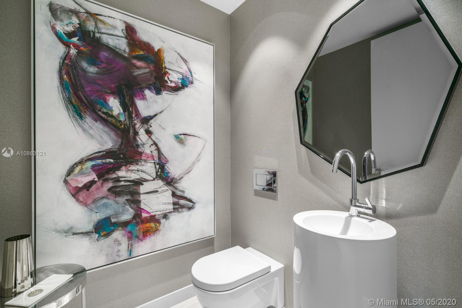 ONE THOUSAND MUSEUM CONDO - Residential