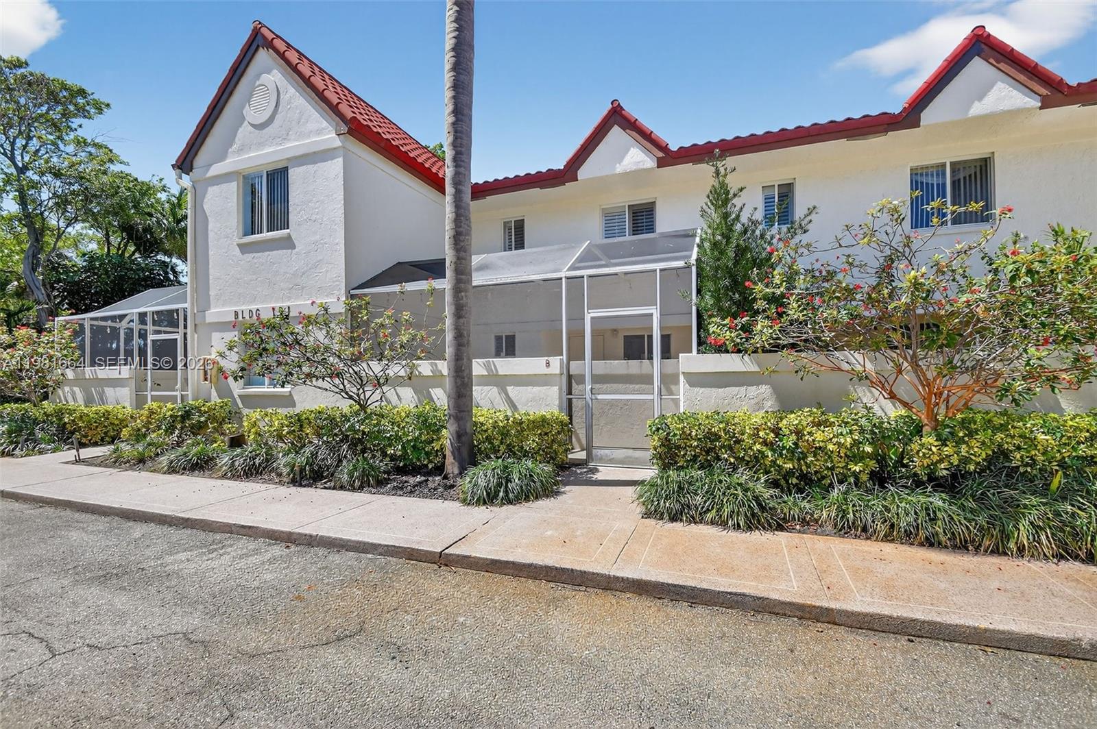 HALF MOON BAY CONDO - Residential