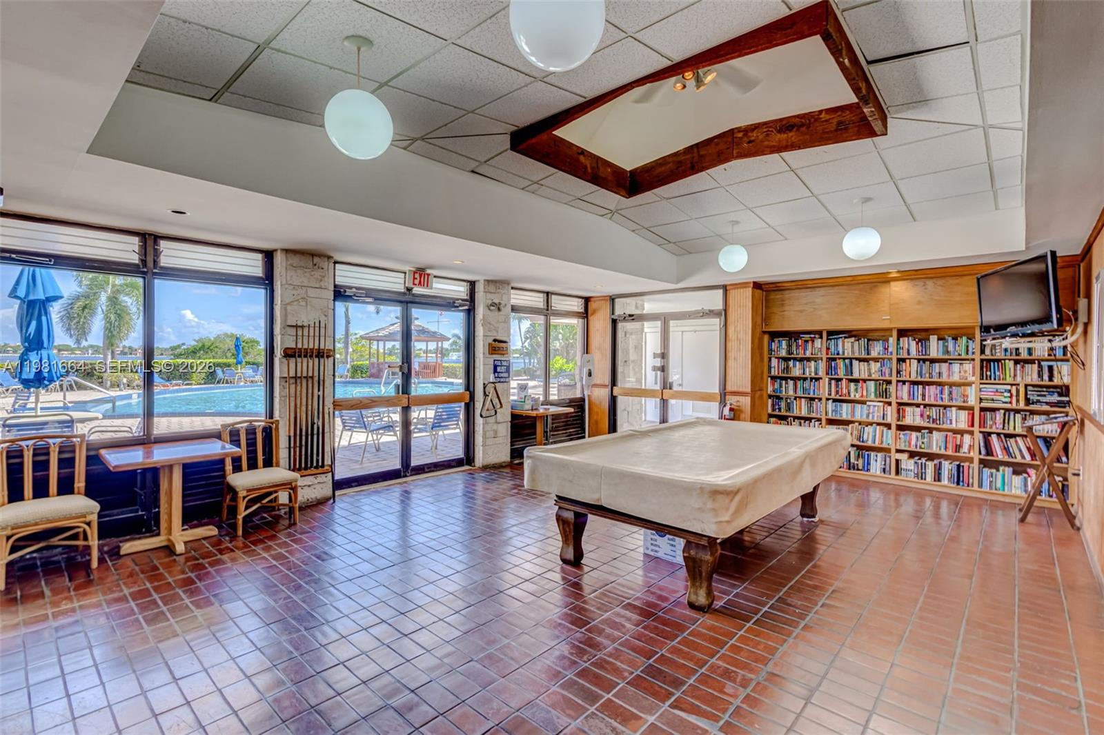 HALF MOON BAY CONDO - Residential