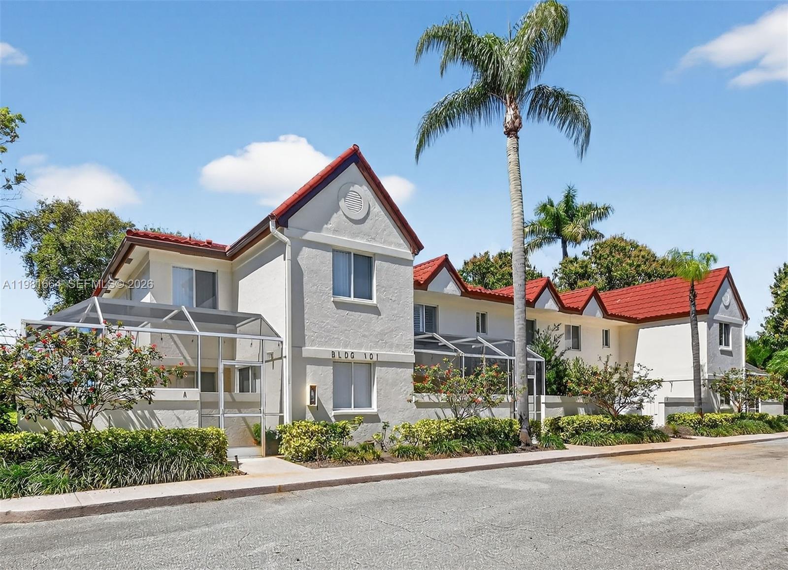 HALF MOON BAY CONDO - Residential