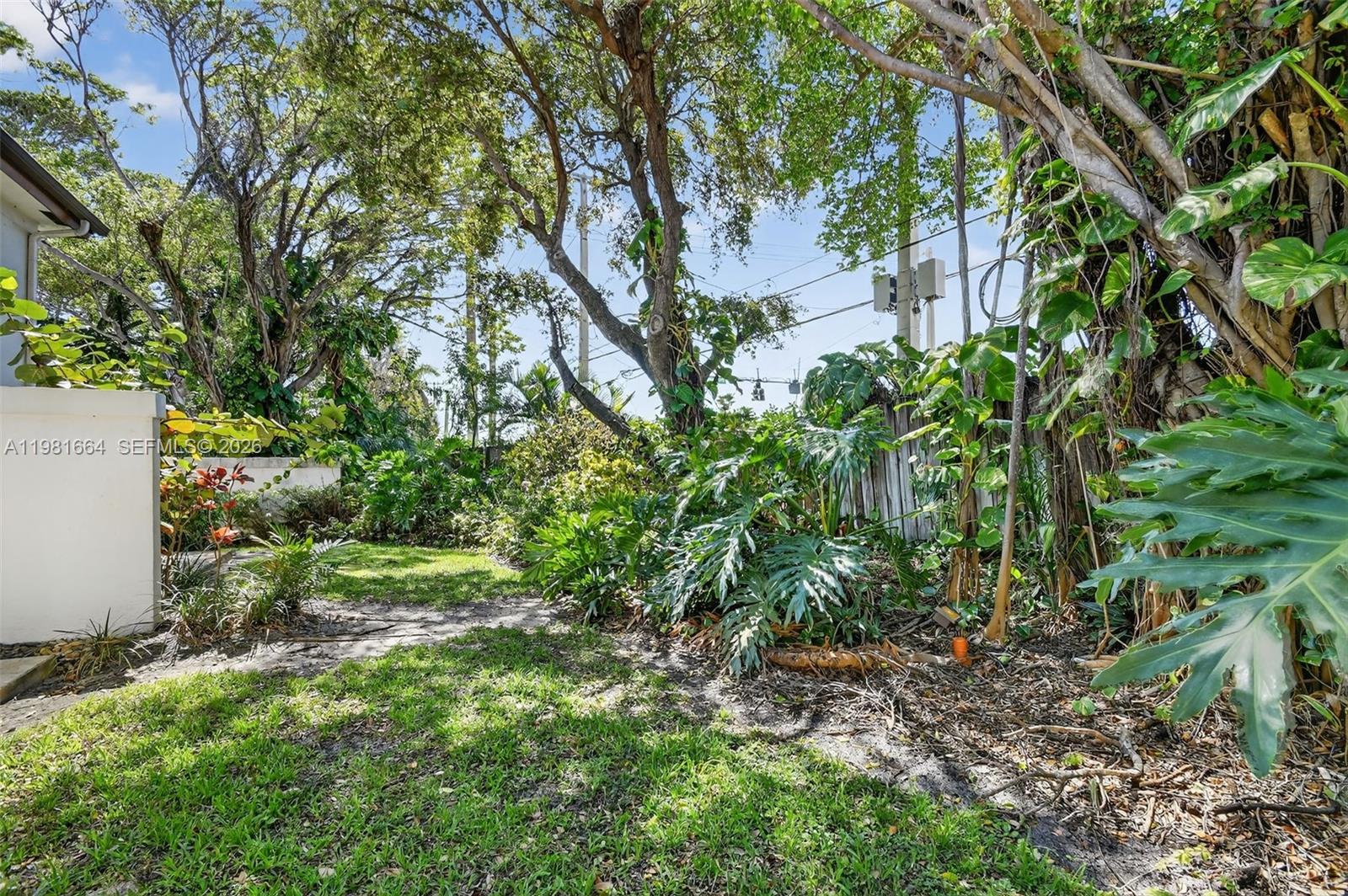 HALF MOON BAY CONDO - Residential