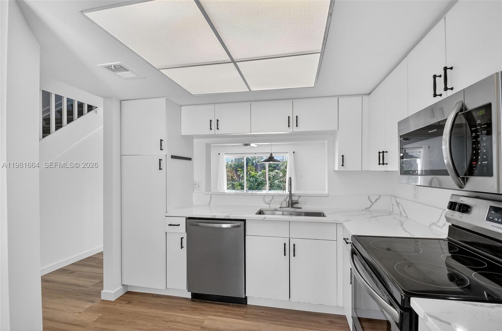 HALF MOON BAY CONDO - Residential