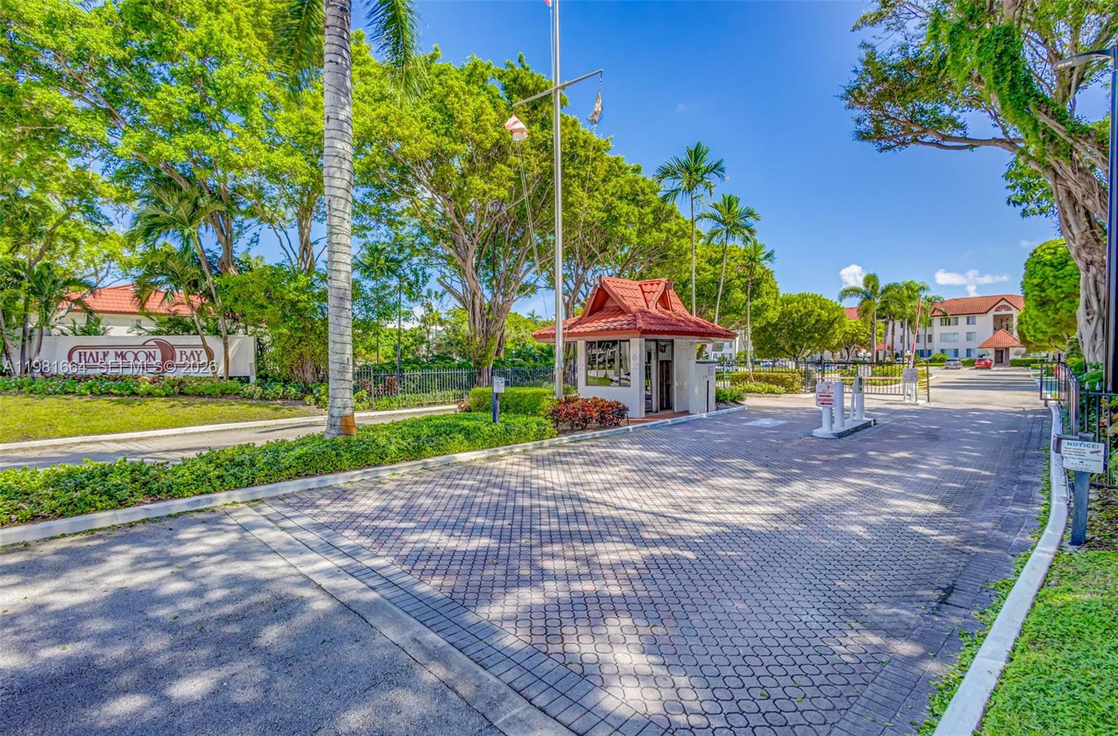 HALF MOON BAY CONDO - Residential