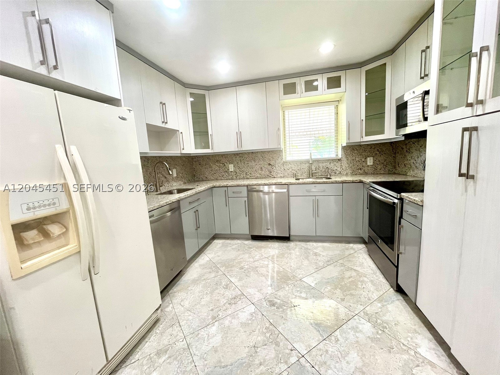 1ST ADDN TO PANULETA GARD - Residential
