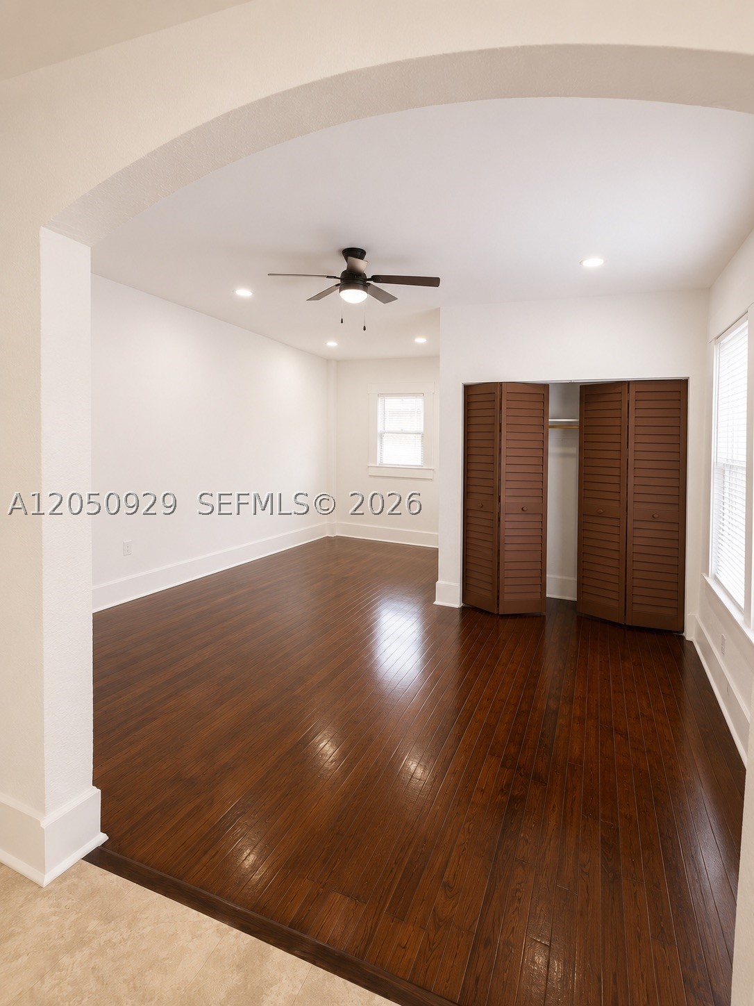 Live across the street from Flamingo Park on the gorgeous tree lined Meridian Ave! Freshly updated and move-in ready, this bright studio is the perfect place to call home. It features brand-new stainless steel appliances, including a dishwasher, a spacious closet, beautiful hardwood floors, high ceilings with a ceiling fan, recessed lighting, and a full bathroom with a tub. A brand-new air conditioning unit and abundant natural light complete the space.
Pets are welcome, and water, sewer, and trash are included in the rent. Laundry room and gym onsite.

Move in with just first month's rent and one month's security deposit, with fast approval in just a few days. Enjoy living in one of Miami Beach's most desirable neighborhoods, directly across the street from Flamingo Park and just minutes from the beach, shopping, dining, and nightlife.