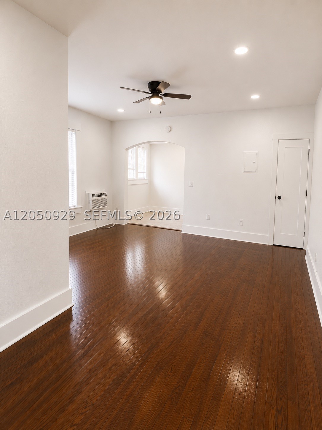 PARK FRONT CONDO - Residential Lease