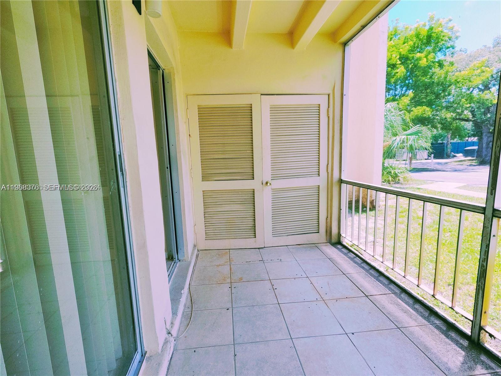 SPANISH OAKS CONDO - Residential