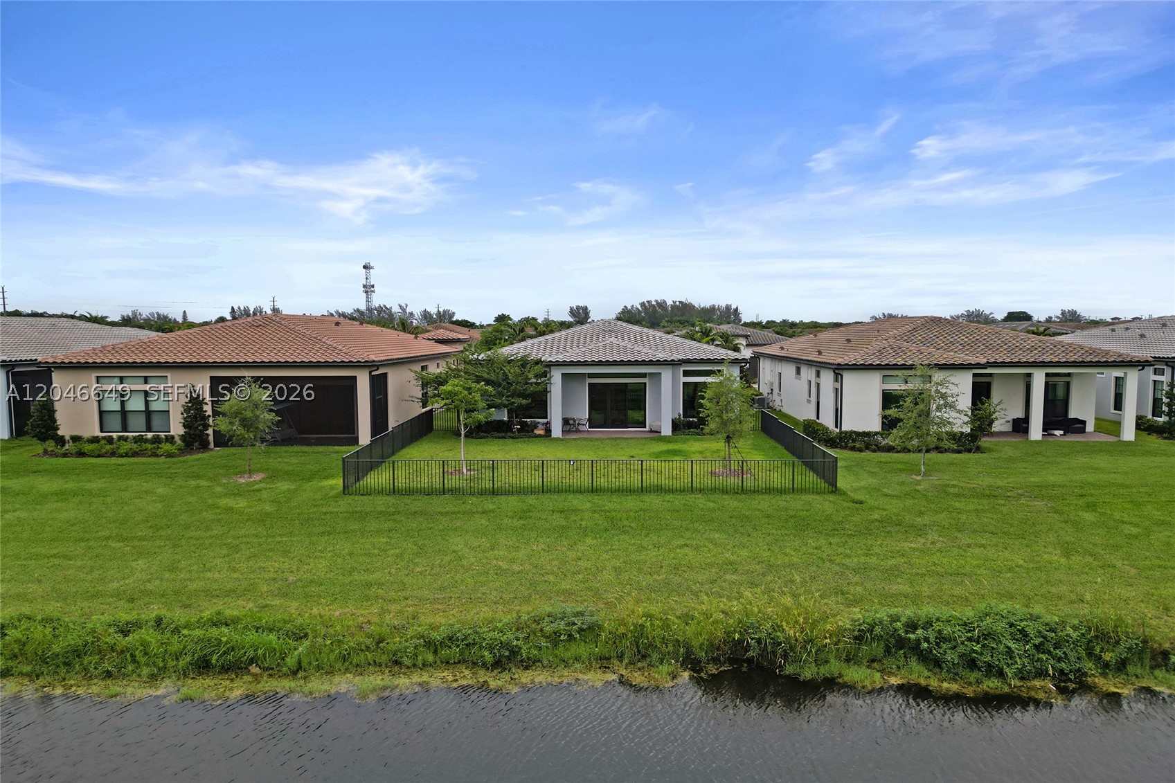 THE FALLS AT PARKLAND - Residential