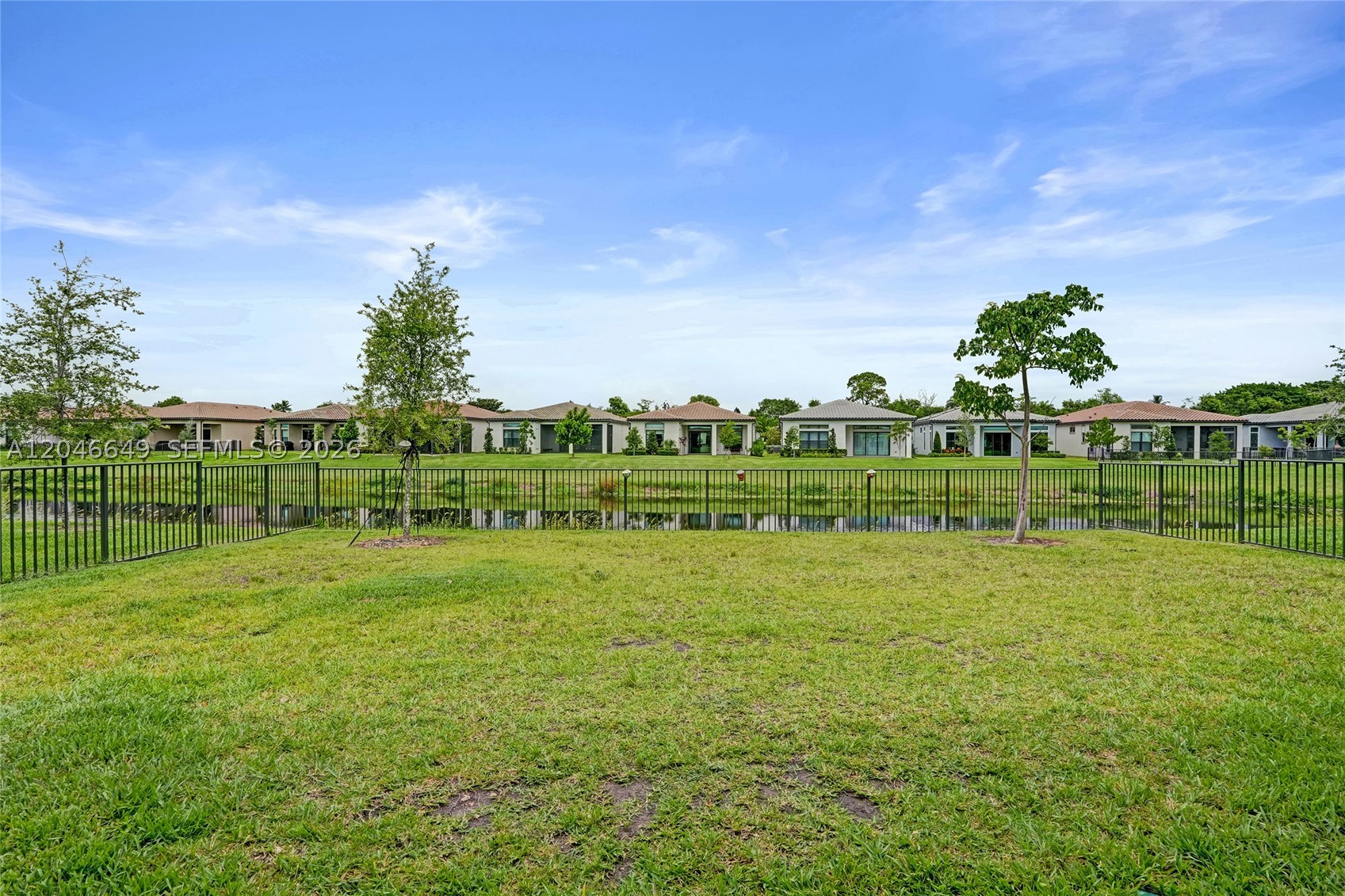 THE FALLS AT PARKLAND - Residential