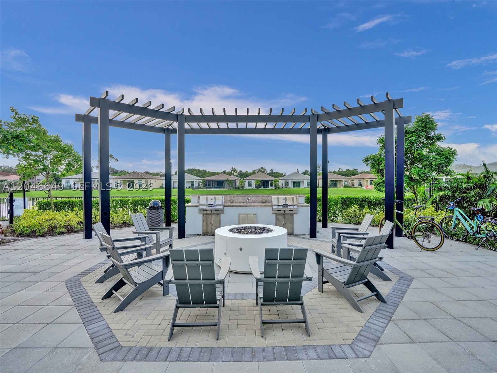 THE FALLS AT PARKLAND - Residential