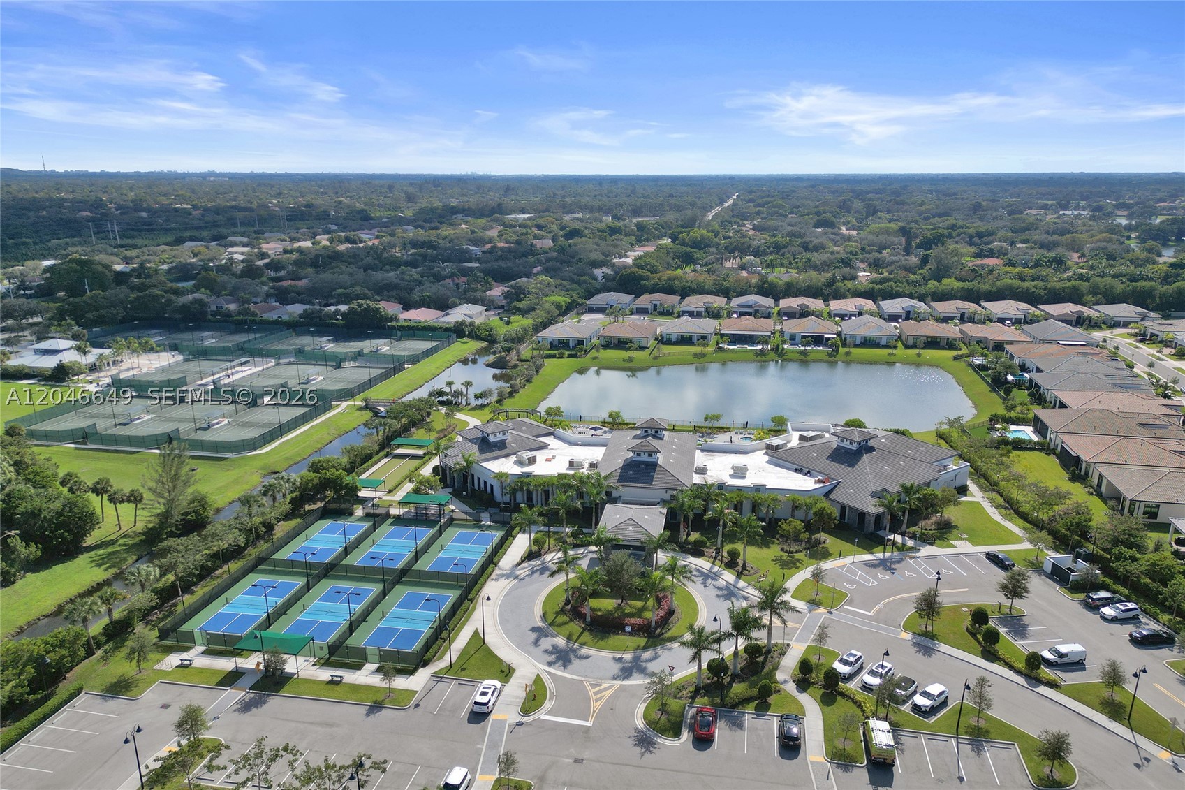 THE FALLS AT PARKLAND - Residential