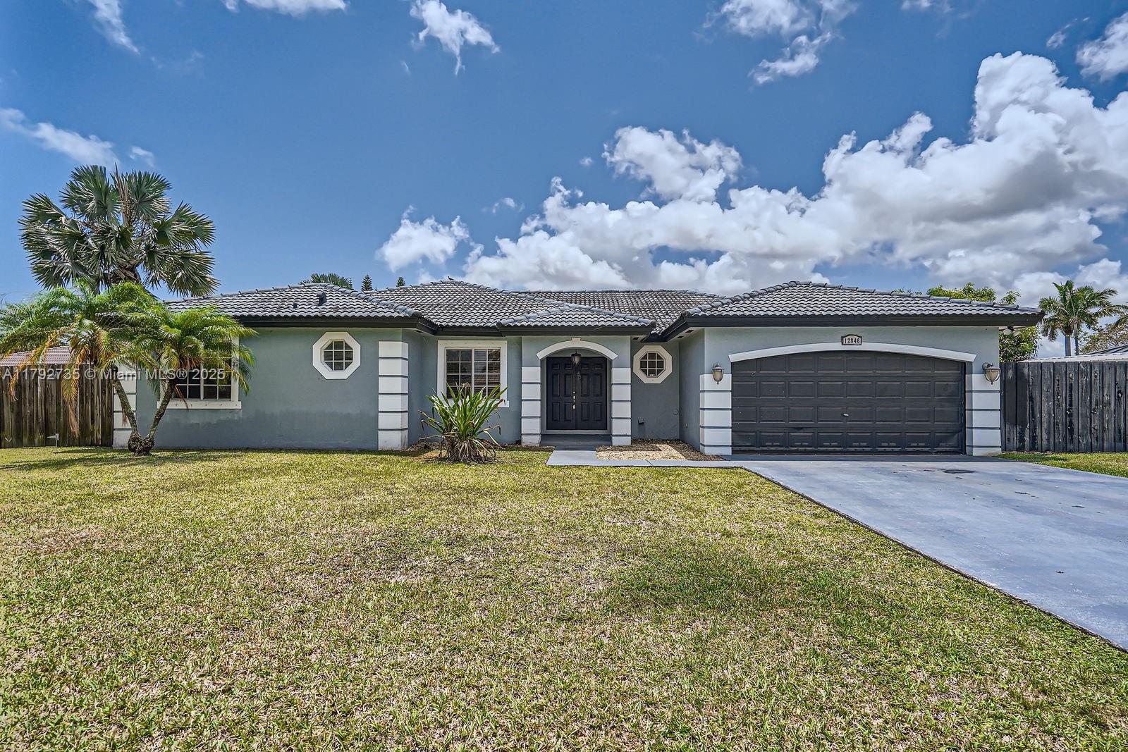 OAKS SOUTH - Residential
