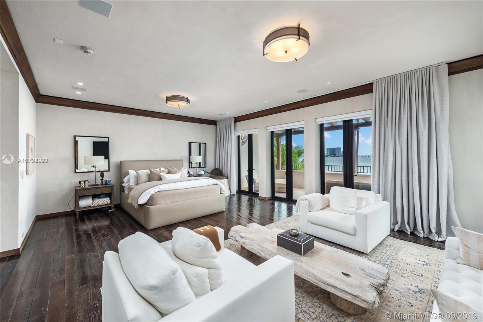 LA GORCE GOLF SUB - Residential