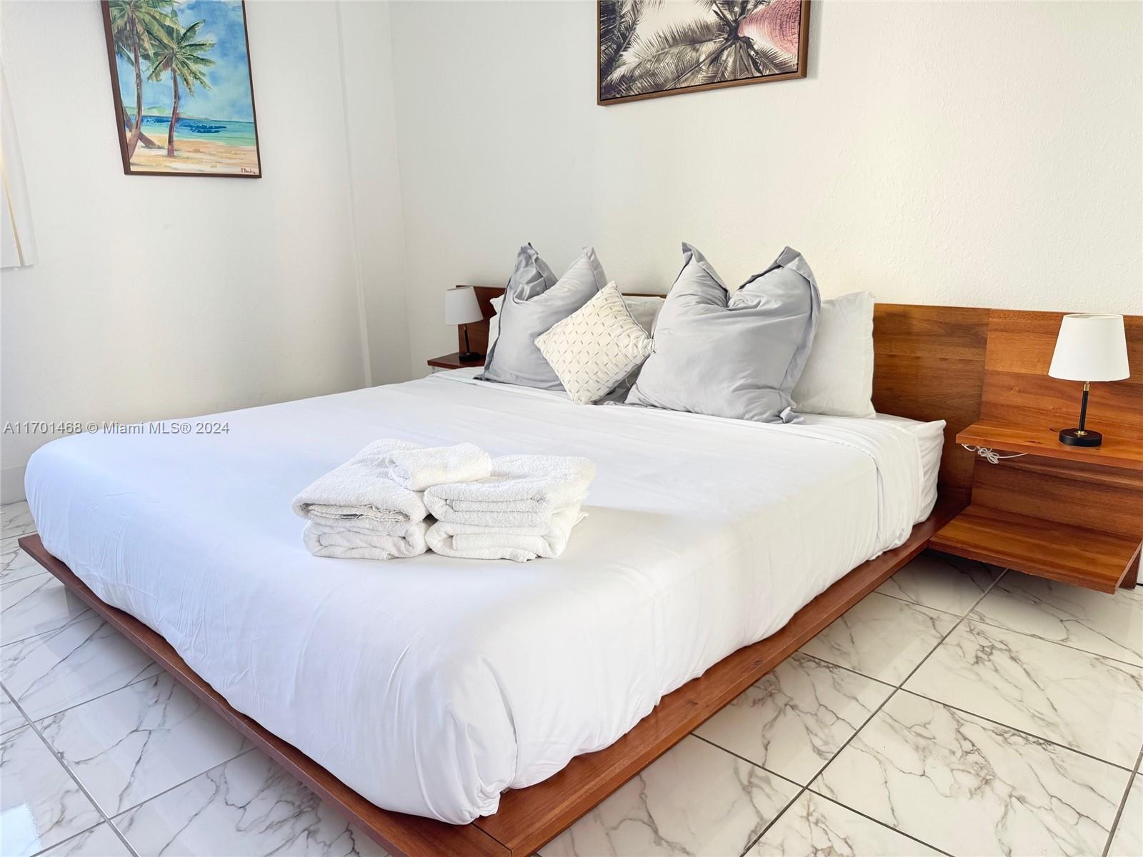 TIDES ON HOLLYWOOD BEACH - Residential